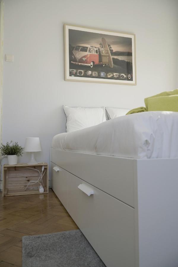 Albergue Espinho Surf House Exterior foto