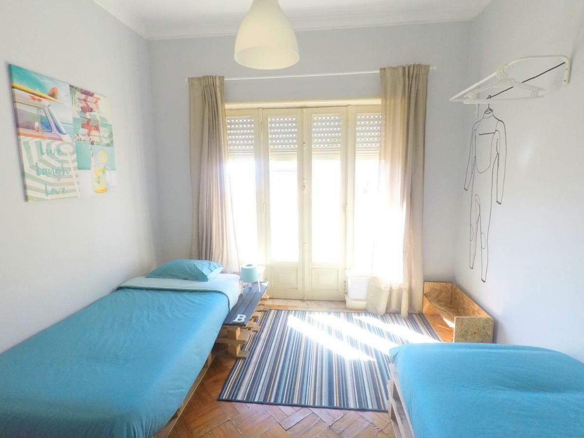 Albergue Espinho Surf House Exterior foto